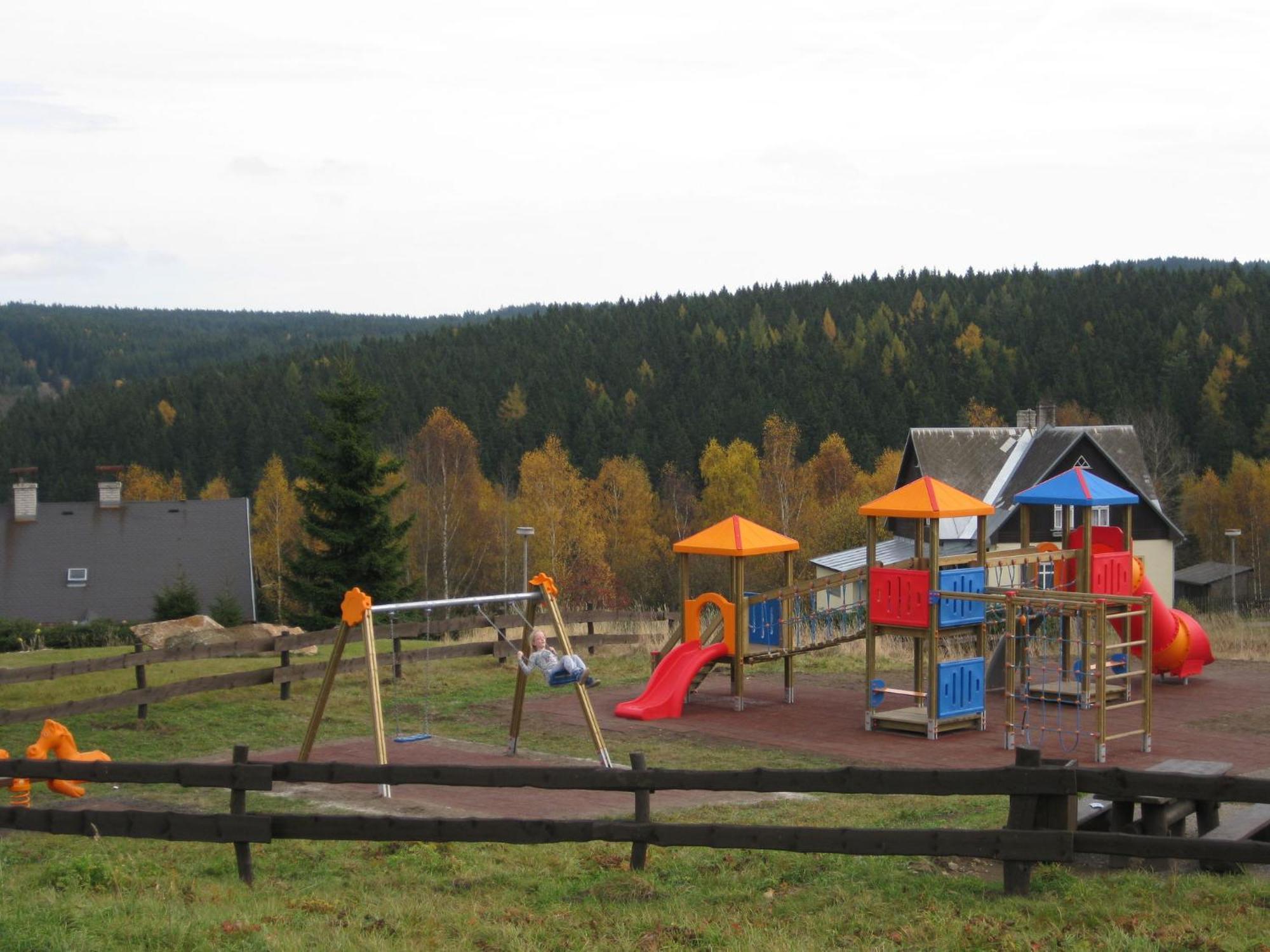 Holiday Home In Bohemia Near Ski Area And Forests 阿贝尔塔米 外观 照片