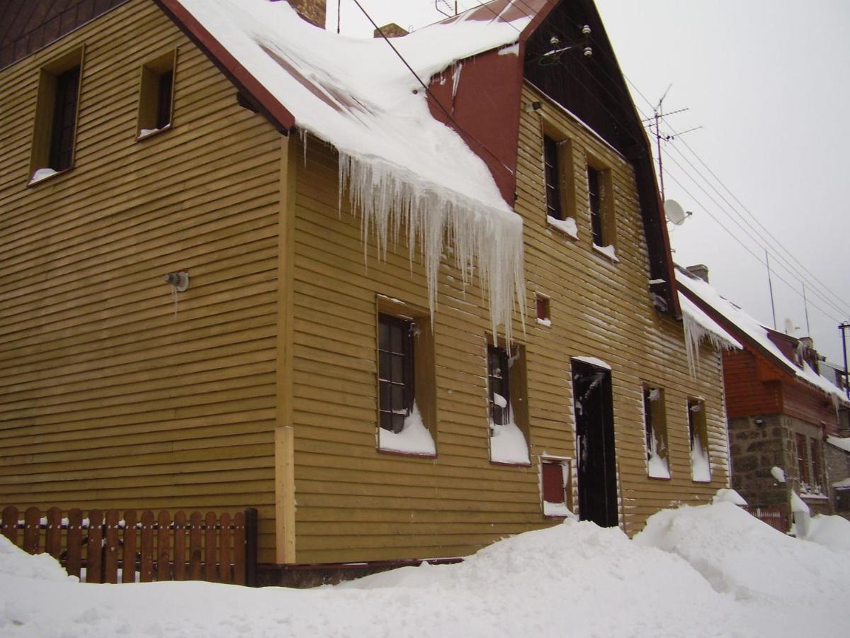 Holiday Home In Bohemia Near Ski Area And Forests 阿贝尔塔米 外观 照片