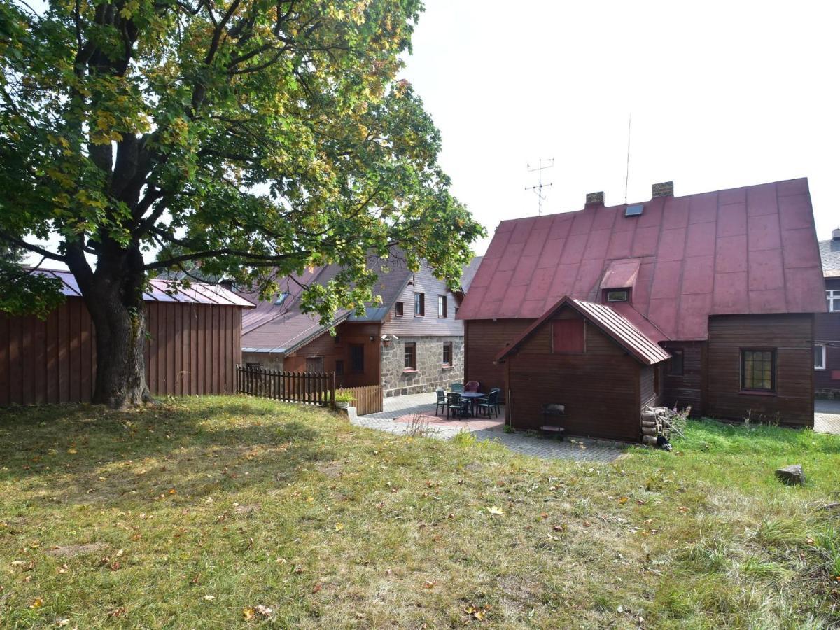 Holiday Home In Bohemia Near Ski Area And Forests 阿贝尔塔米 外观 照片